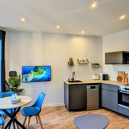 Apartment La Fleche Saint Vivien: Hypercentre & Cathedrale